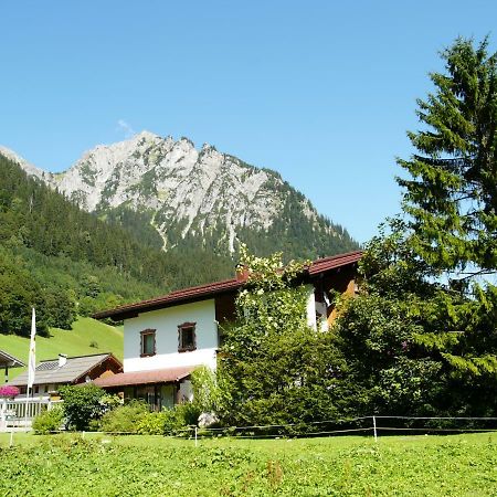 Appartements Burtscher Klosterle am Arlberg Eksteriør billede