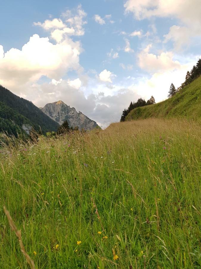 Appartements Burtscher Klosterle am Arlberg Eksteriør billede